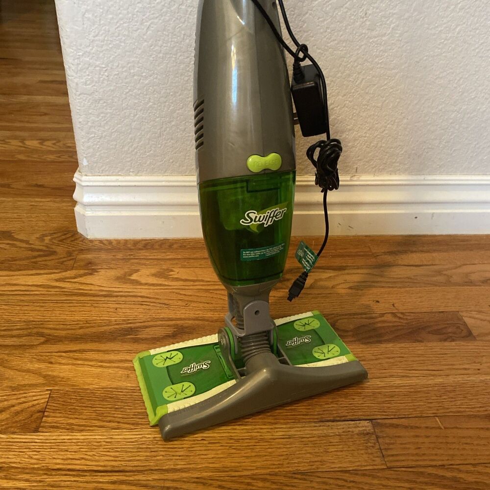 Swiffer Sweep Vac Mop Cordless Stick Vacuum Bagless Charger L4000 With Charger!